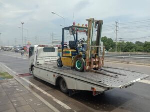 แป๊ะสไลด์ออน.com บริการรถยกรถสไลด์ 24 ชั่วโมง 26